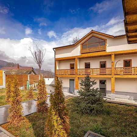Taniqinn Dilijan Hotel Kültér fotó