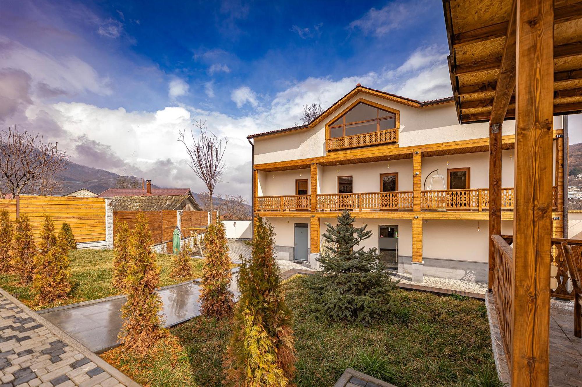 Taniqinn Dilijan Hotel Kültér fotó