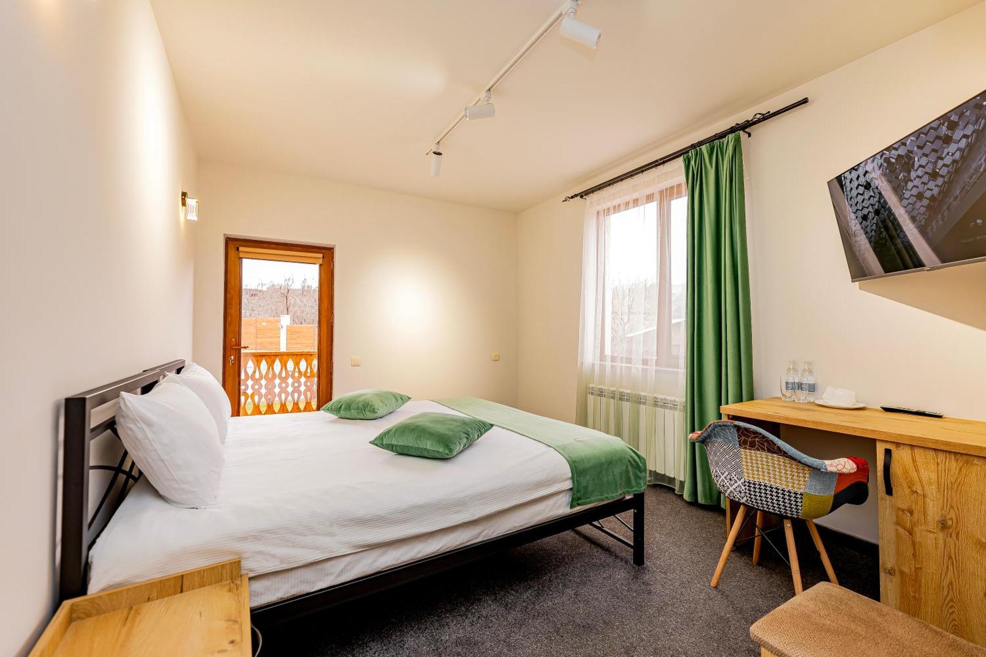Taniqinn Dilijan Hotel Kültér fotó