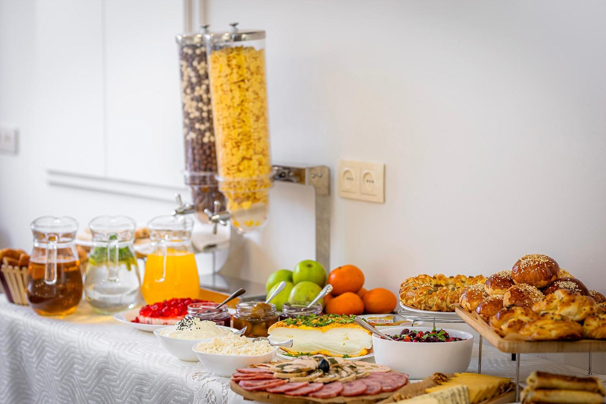 Taniqinn Dilijan Hotel Kültér fotó