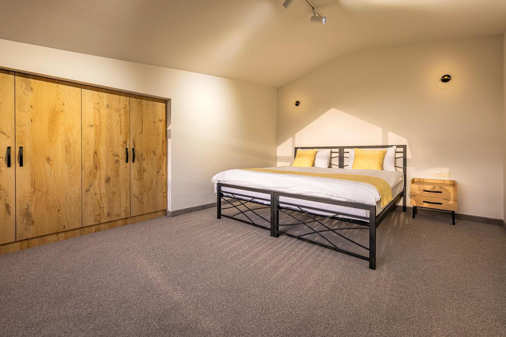 Taniqinn Dilijan Hotel Kültér fotó