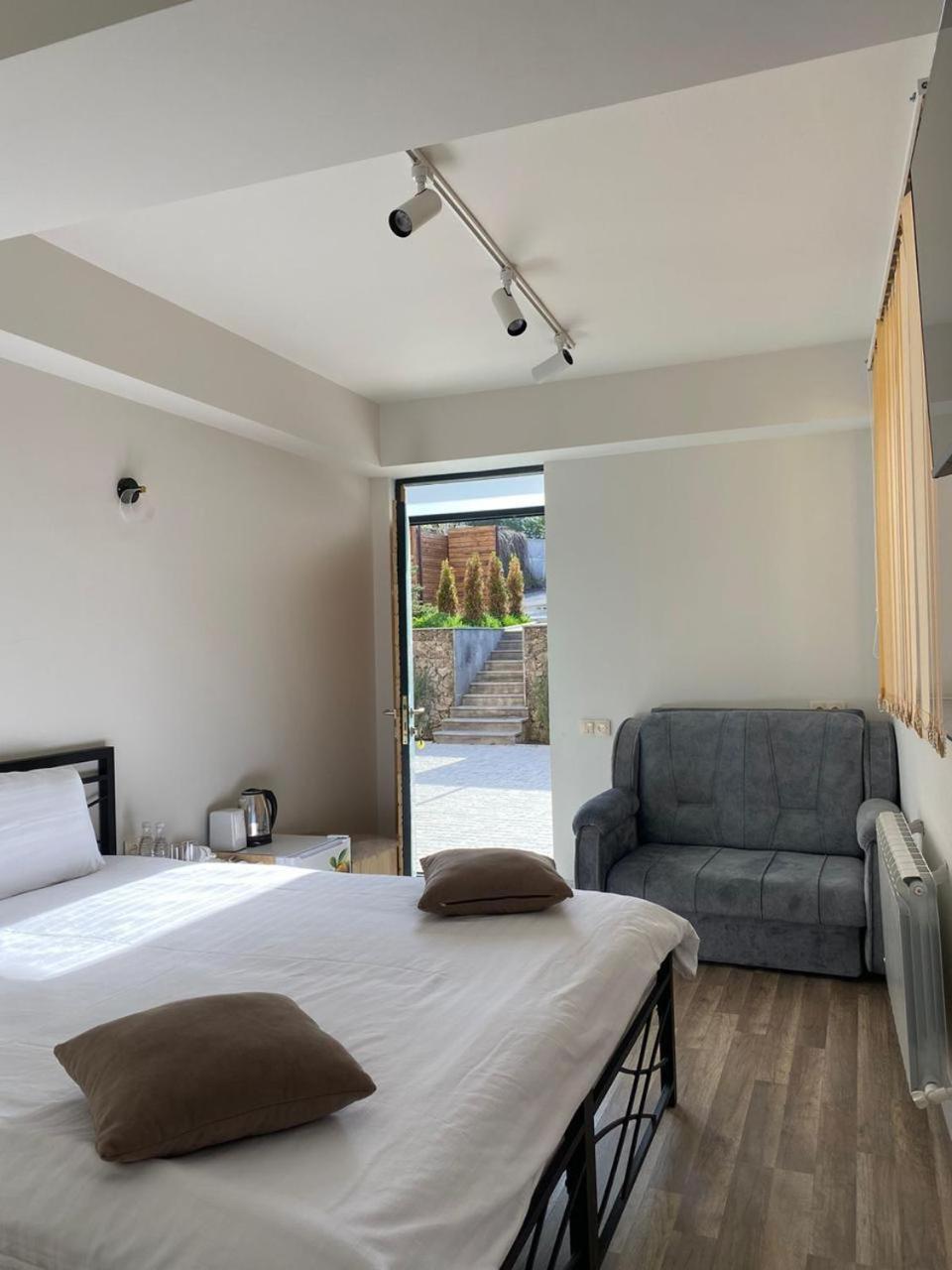Taniqinn Dilijan Hotel Kültér fotó